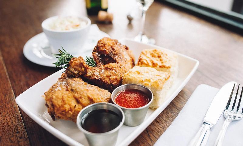 Lunch combo chicken & fish 