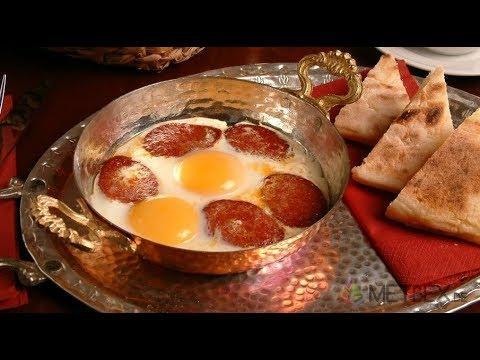 Kolbasa yumurta