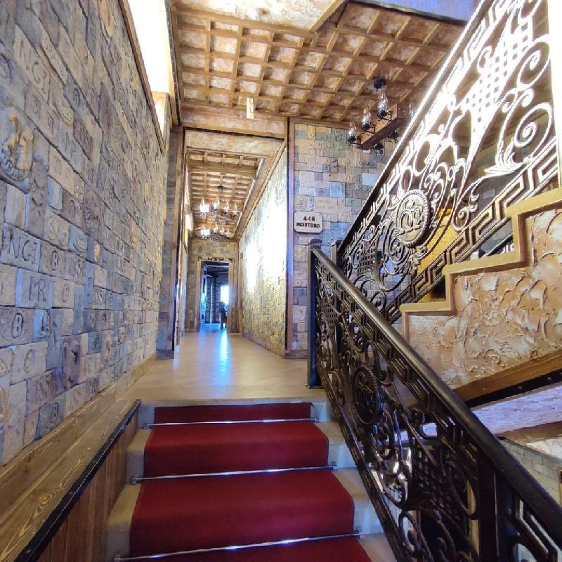 Interior view 3
