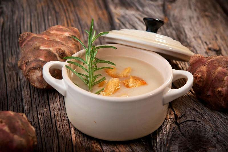 Jerusalem artichoke soup, cottage cheese