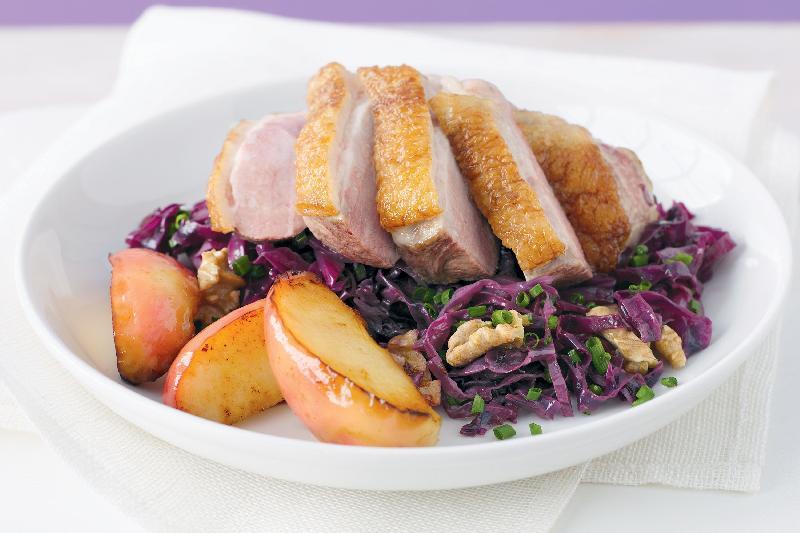 Duck terrine,Red cabbage,Green apple