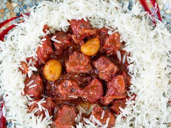 Dana nar qovurma plov ilə