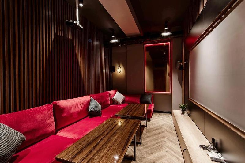 Interior view 1
