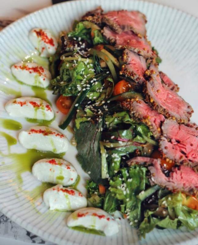 Salad pastrami