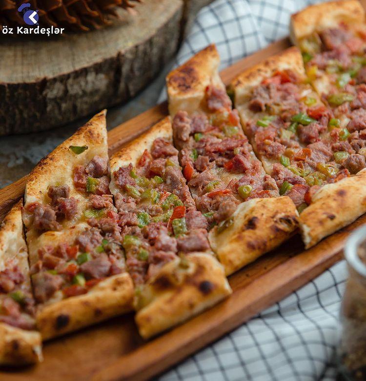 Qiyməli pide