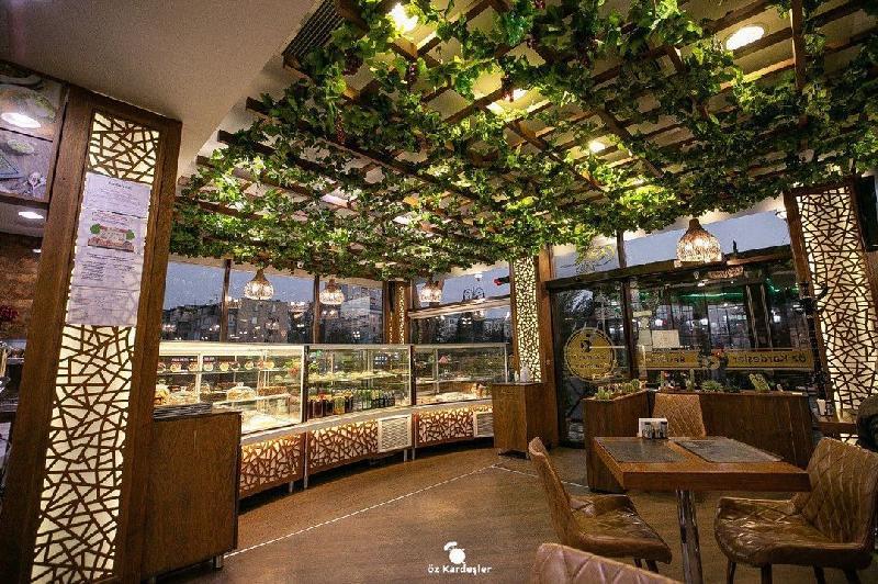 Interior view 4