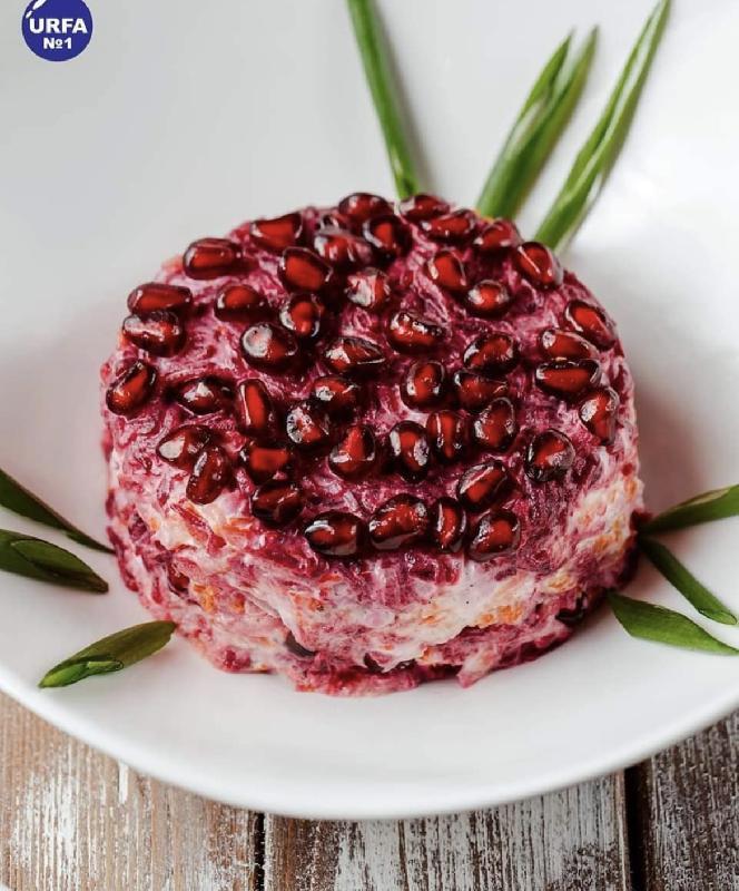 Nar salatı