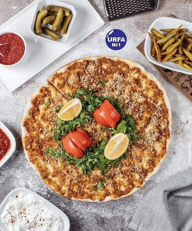 Lahmacun qozlu