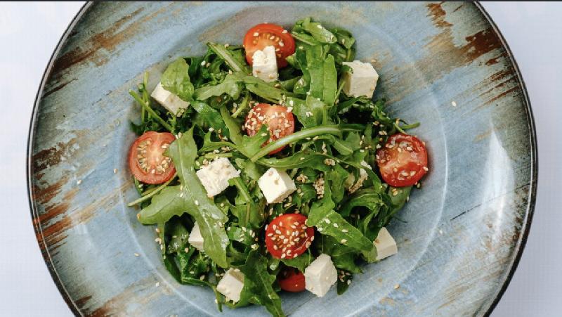 Rukolla salatı