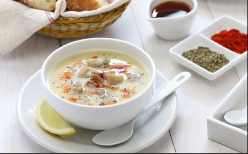 Toyuq şorbası 
