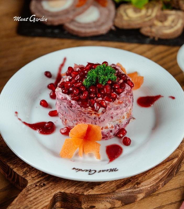 Nar salatı