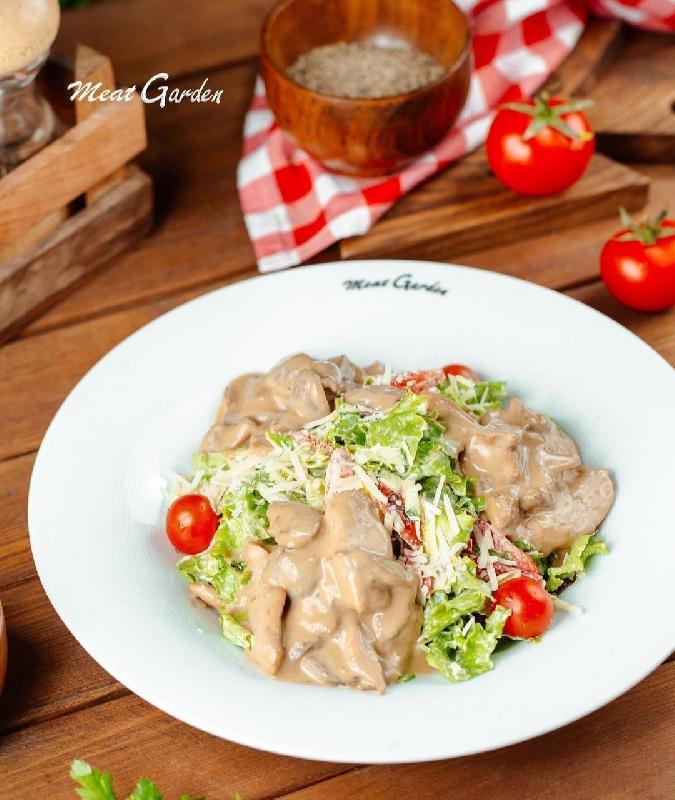 Meat Garden isti salat