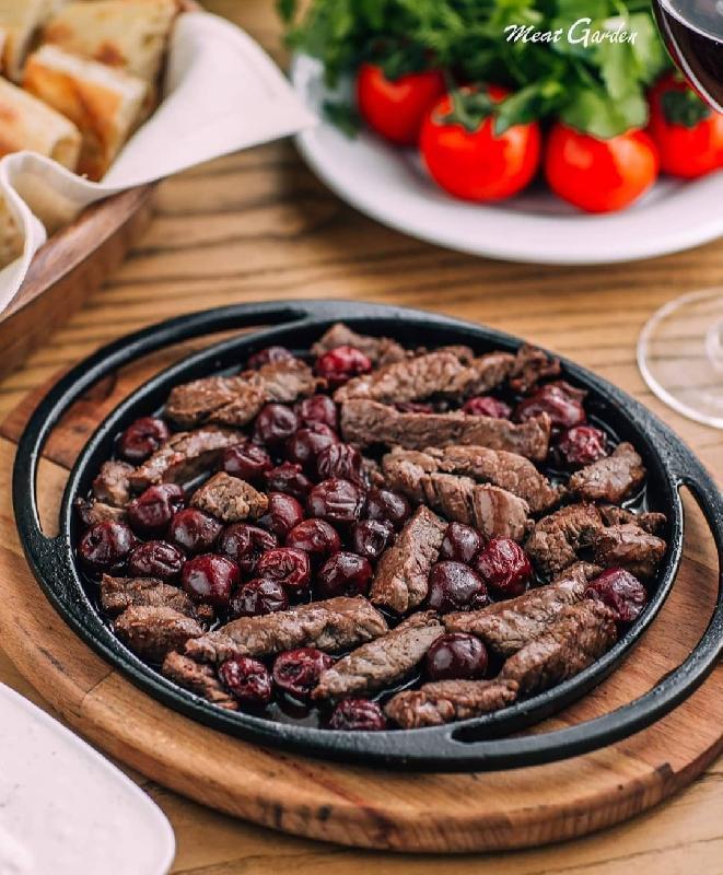 Vişnəli can əti