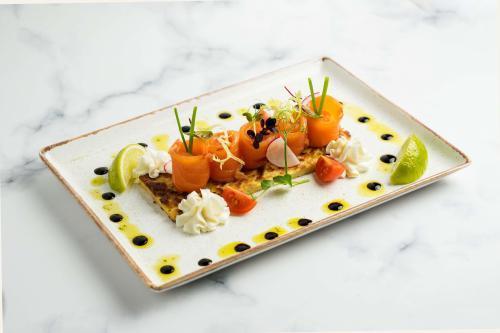 Семга с картофельными драниками  / 300г