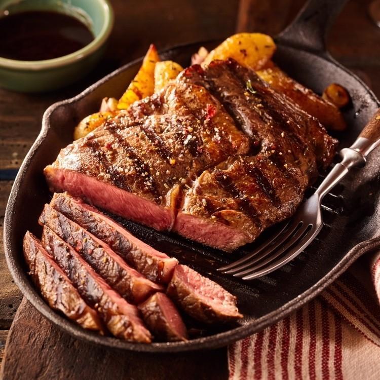 BLACK ANGUS RIB-EYE STEAK