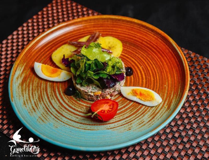 Tuna Salatı