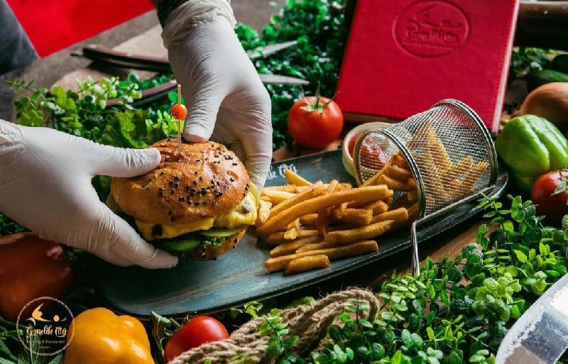 Cheese burger