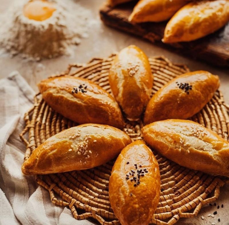 Pirojki kartof ilə 