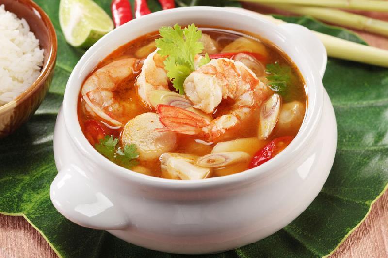 Tom yum sup