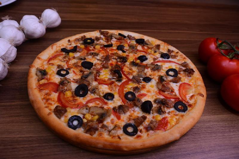 Qarışıq Pizza