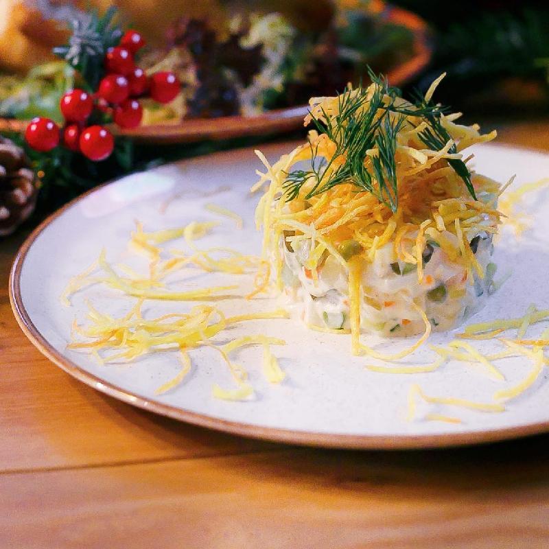 ОЛИВЬЕ С КУРИЦЕЙ