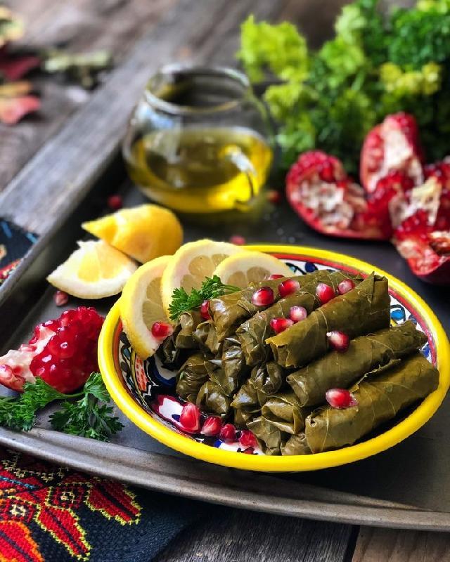 Yarpaq dolması