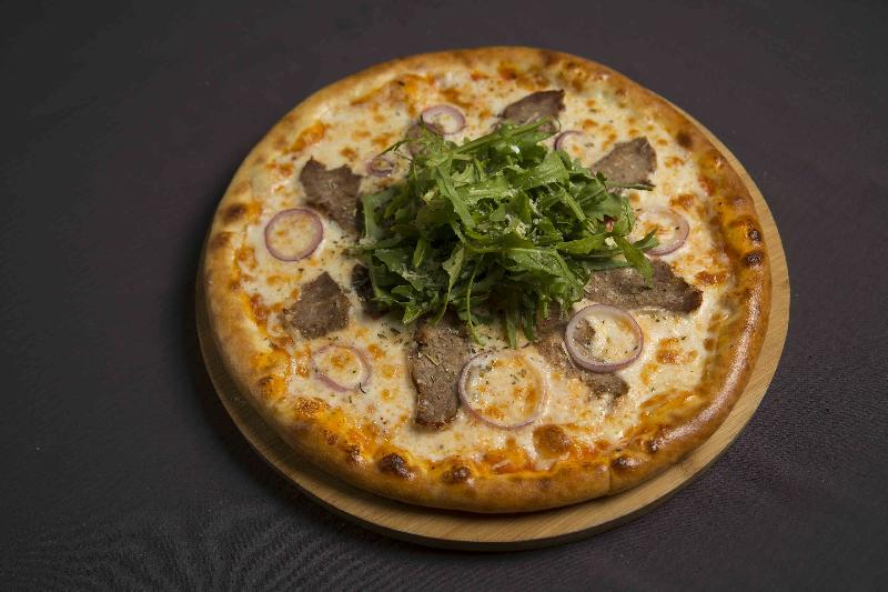 Beef Aragula Pizza