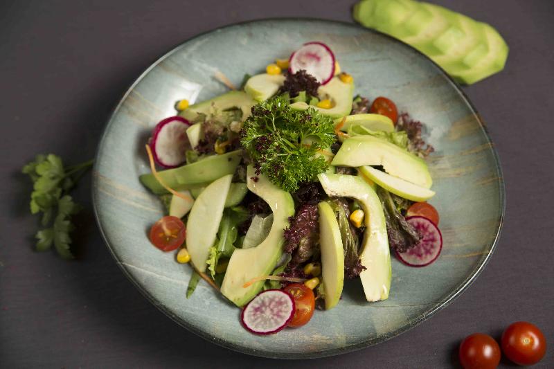 Avokado Salatı