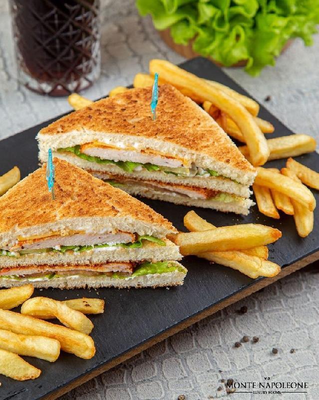 CLUB SANDWICH 