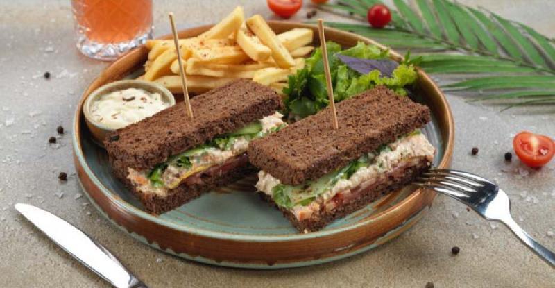 Tuna Sandwich