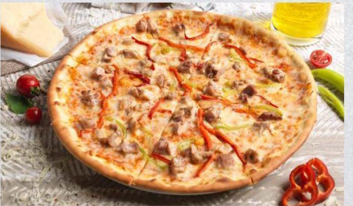Toyuqlu Pizza