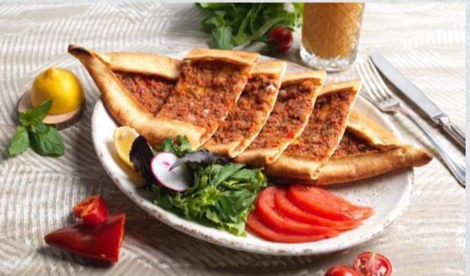 Kıymalı Pidə