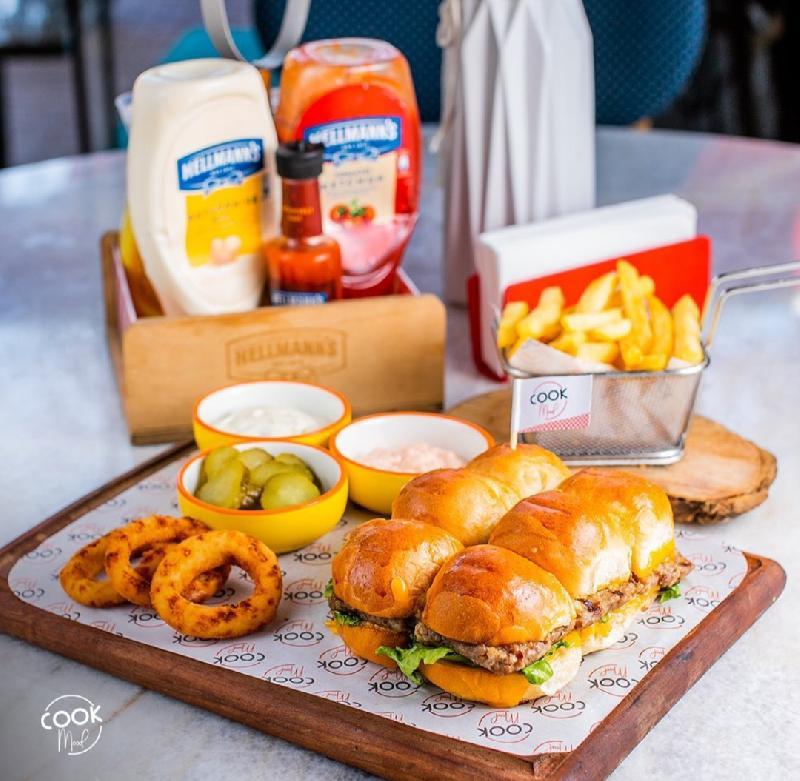  Mood Burger