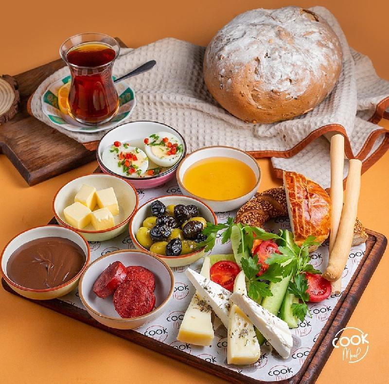 Tək nəfərlik Kahvaltı