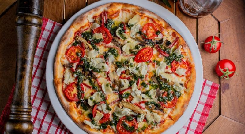 Four Season Pizza 