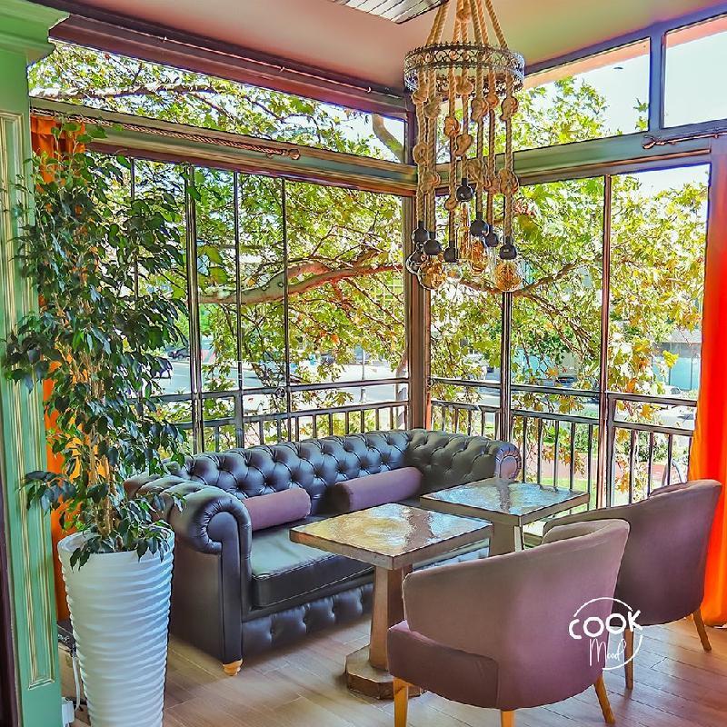 Interior view 4