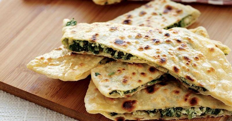 Gözləmə ispanaqlı peynirli