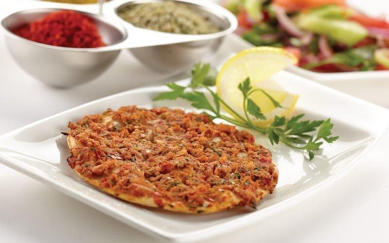 1 adet fındık lahmacun