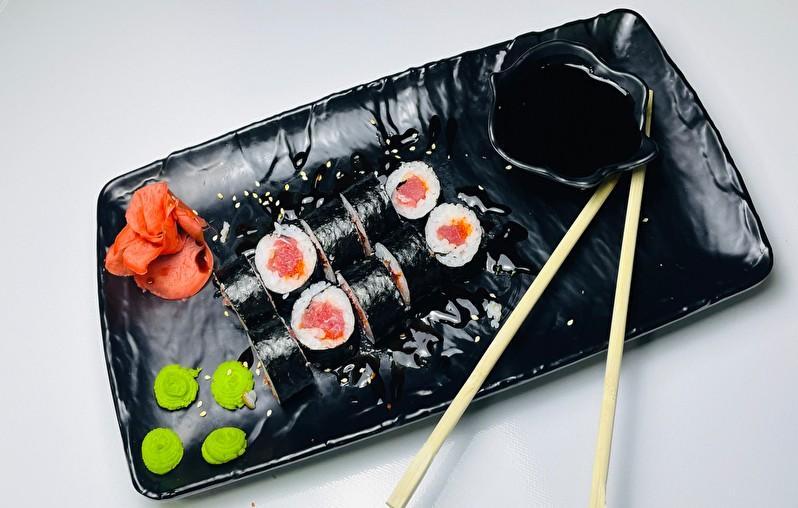 TUNA ROLLARI