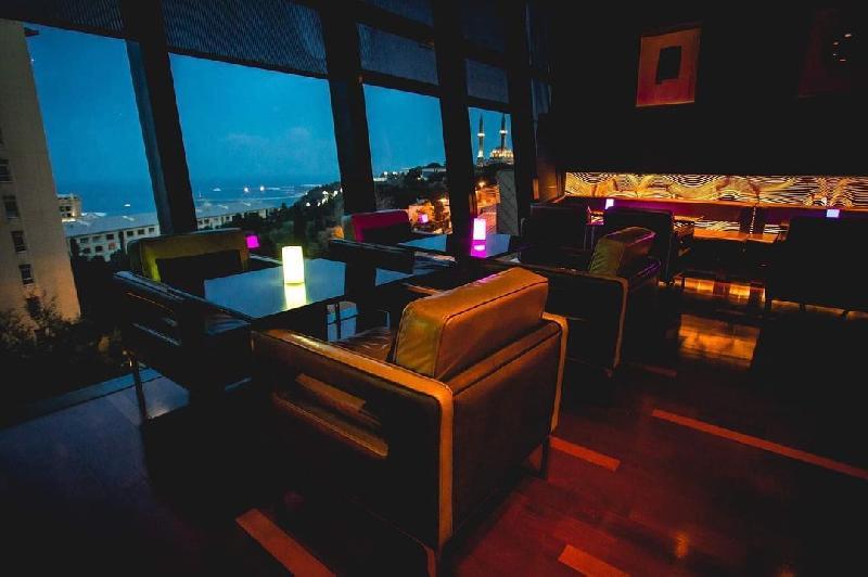 Interior view 3