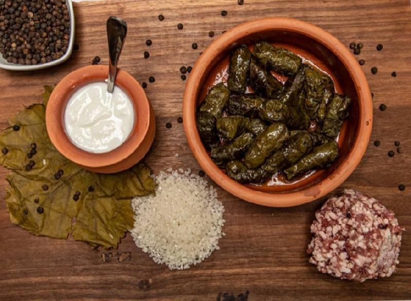 Yarpaq dolması