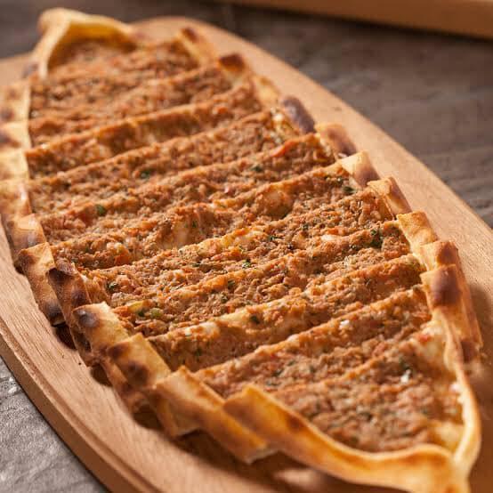 Qıymalı Pide