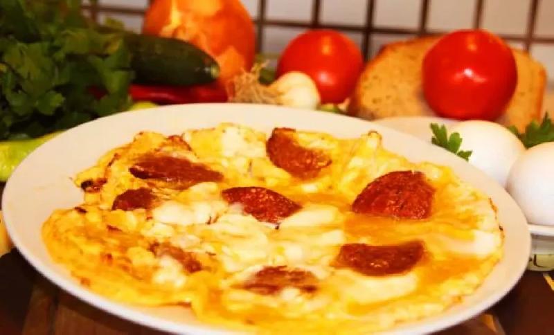 Omlet(Sucuklu)
