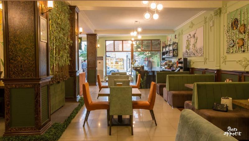 Interior view 2