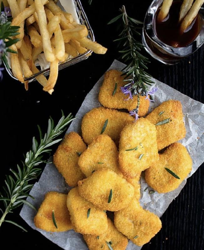Nuggets & fries