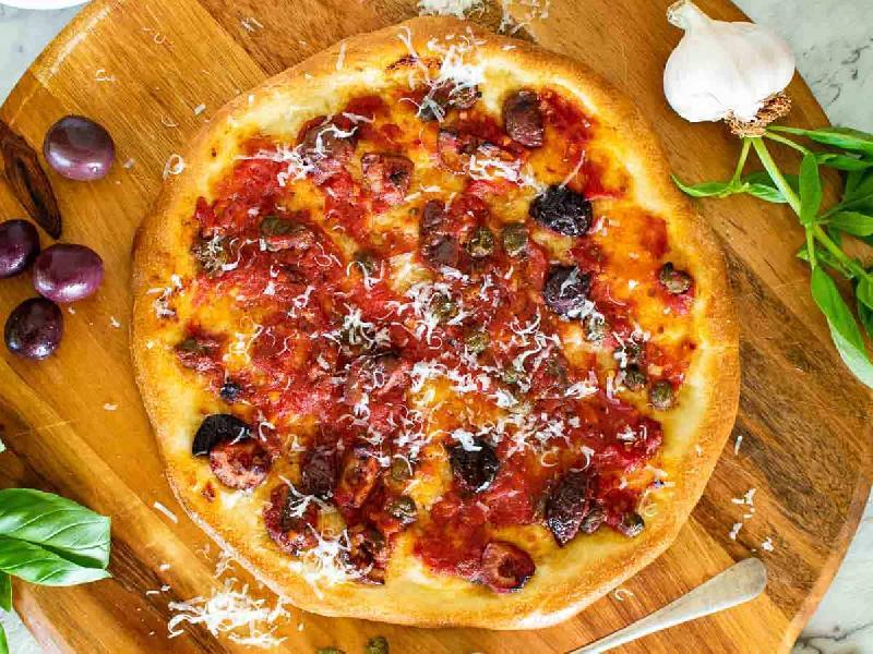 Pizza Calabrese