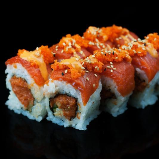 Red dragon maki