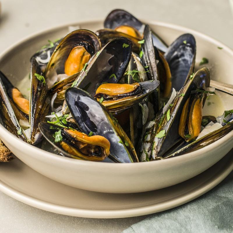 Long Seafood Mussel