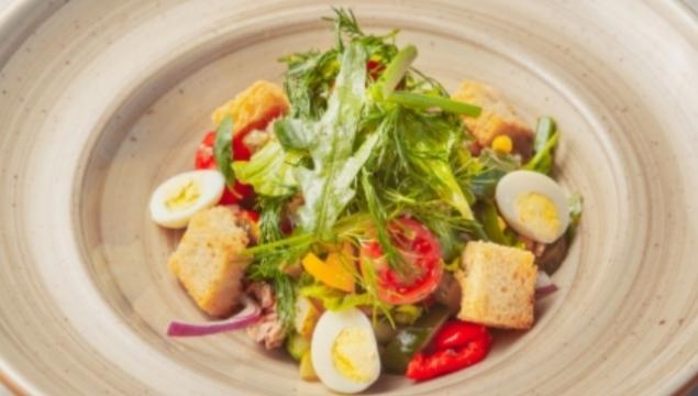 Tuna salatı