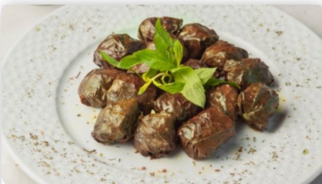 Yarpaq dolması